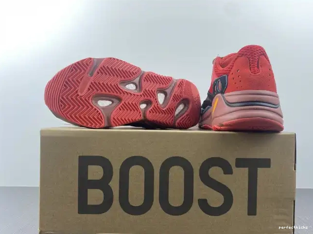 Yeezy Red Boost 700 HQ6979 Hi-Res Adidas 0527